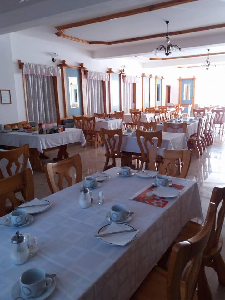 Pansion Oliva Hotel Krnica Exterior foto
